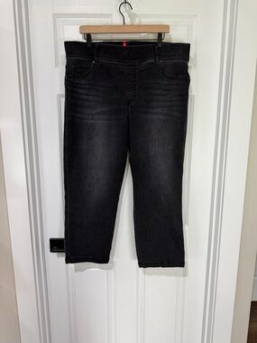 SPANX Women's Vintage Wash Black Slim Straight Stretch Jeans